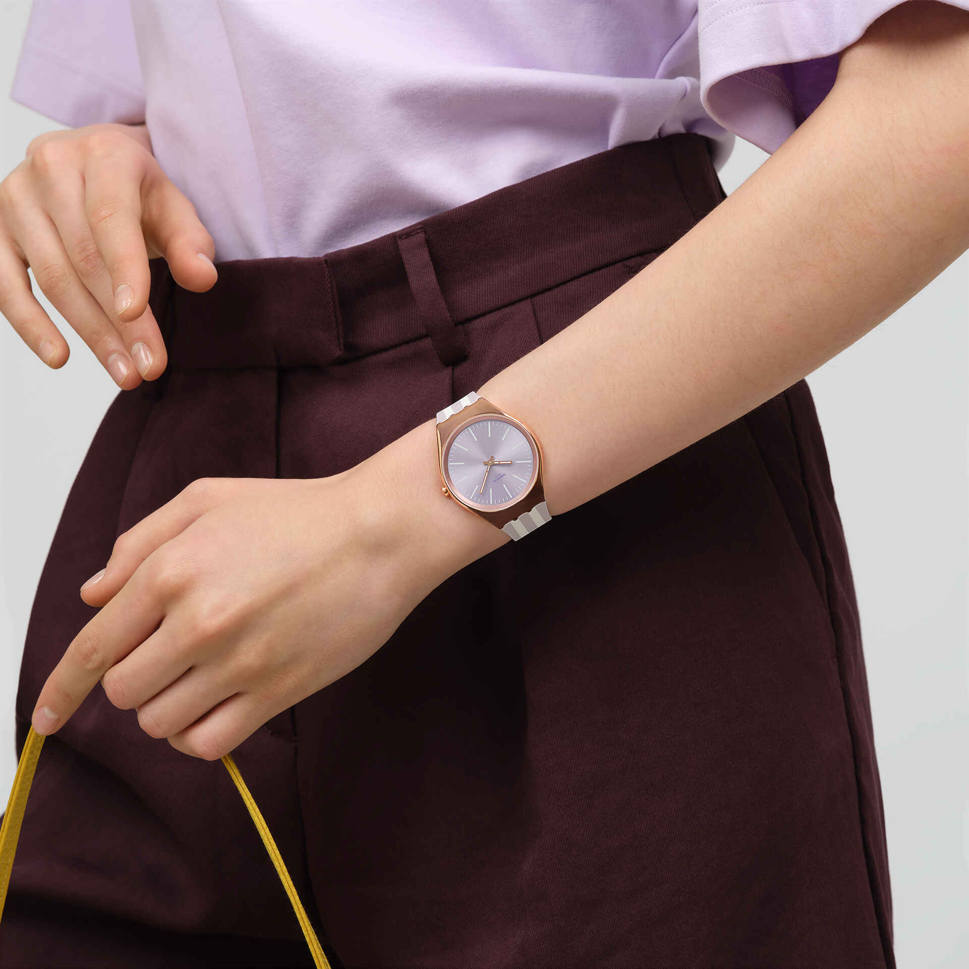 "SIMPLY BEACHY" Gallery Image #1